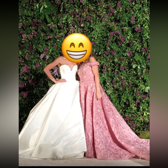 Saiid Kobeisy pink floral gown worn ONCE! Perfect condition size 6 long train - Picture 3 of 3